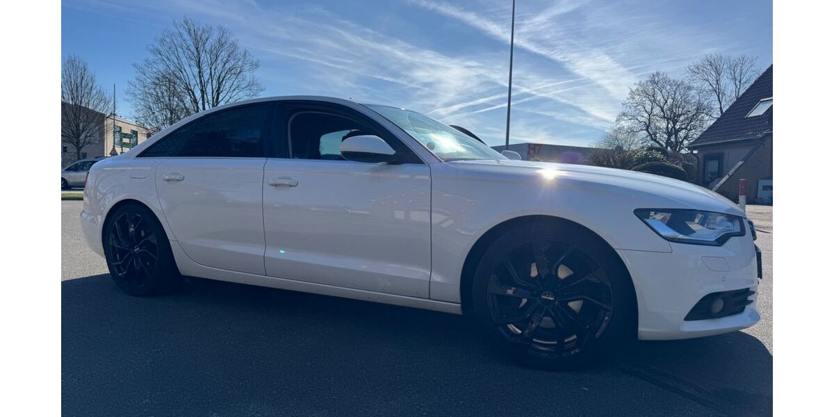 Audi A6 99.200 km 11.990 &euro; Lohe-Rickelshof 25746