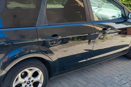 Ford Focus 255.000 km 800 &euro; Bischofsheim 65474