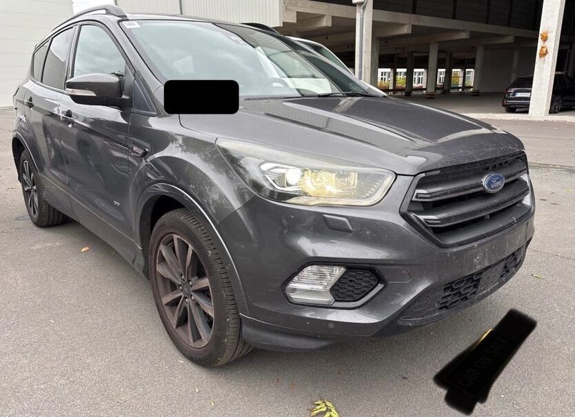 Ford Kuga 216.000 km 11.999 € Ludwigsburg 71638