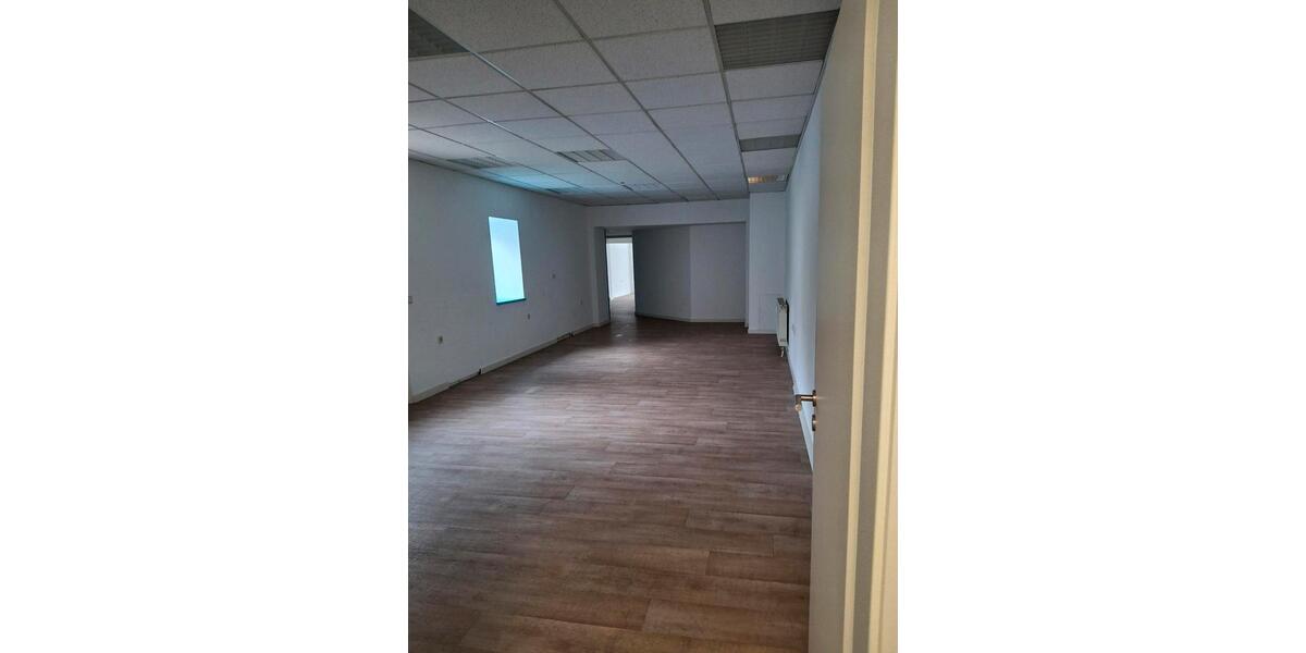 Gewerbeobjekt Melsungen - 910&euro; | Angebot:26387843