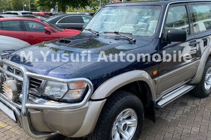 Nissan Patrol 195.301 km 17.990 &euro; Hamburg 22047
