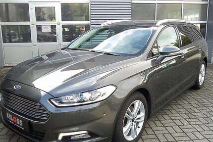 Ford Mondeo 117.345 km 11.900 € Adorf 08626