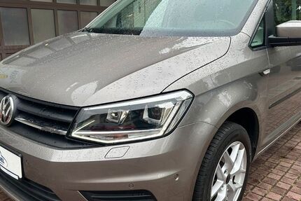VW Caddy 112.000 km 18.900 € Berlin 13059