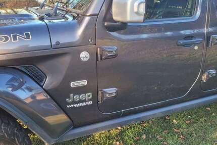 Jeep Wrangler 74.000 km 41.900 &euro; Bassum 27211