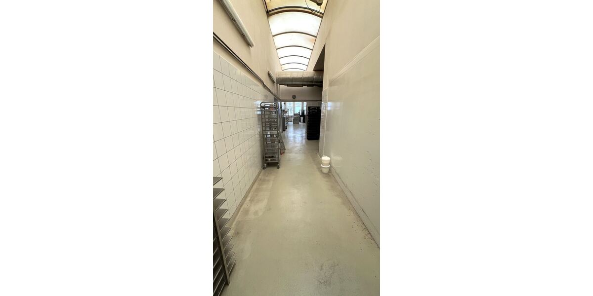 Gewerbeobjekt mit vielen Nutzungsmöglichkeiten bei Geringswalde zimmer