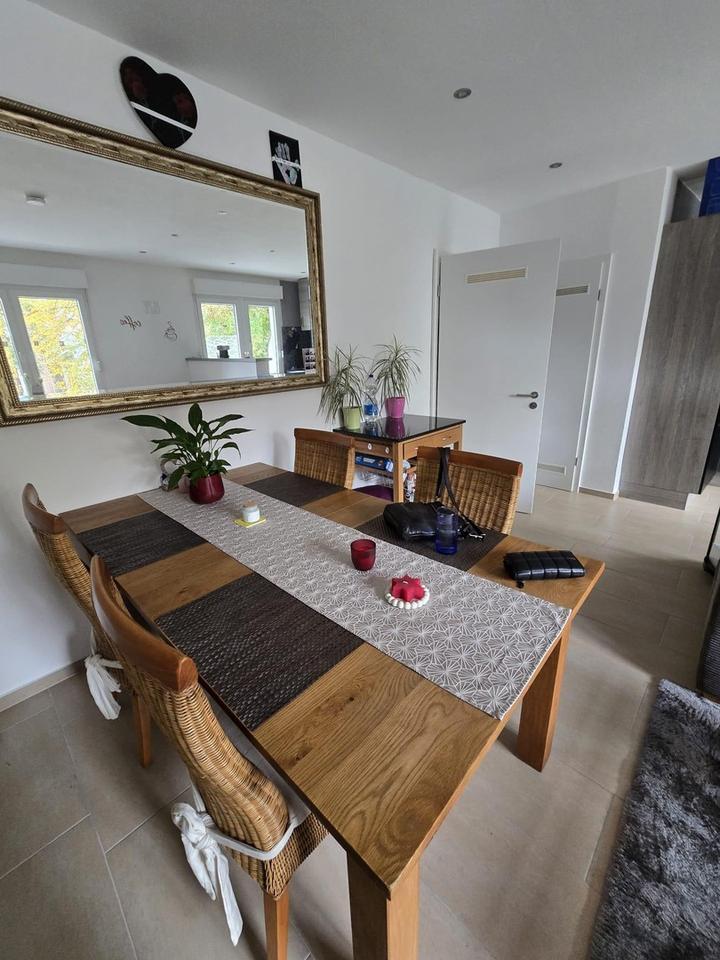 2 Zimmer Wohnung in Zentrum von Wesel mit neuwertiger Küche zimmer