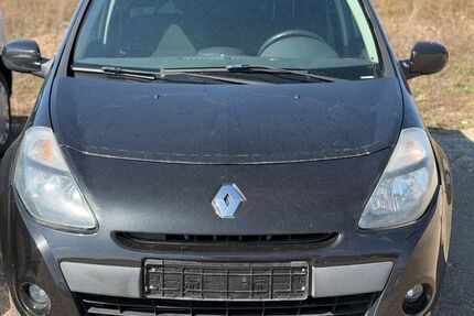 Renault Clio 130.000 km 2.650 &euro; Grosshabersdorf 90613