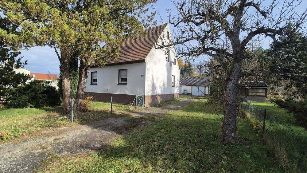 Einfamilienhaus Bad Muskau Köbeln - 6 Zimmer, 148 m&sup2;, 135.000&euro; | Angebot:25814276
