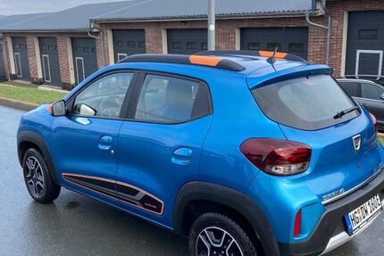 Dacia Spring 30.000 km 9.500 &euro; Schmitten 61389