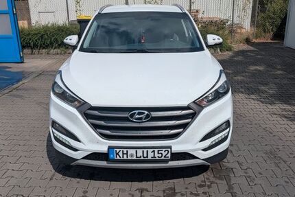 Hyundai TUCSON 146.000 km 14.500 &euro; Waldböckelheim 55596