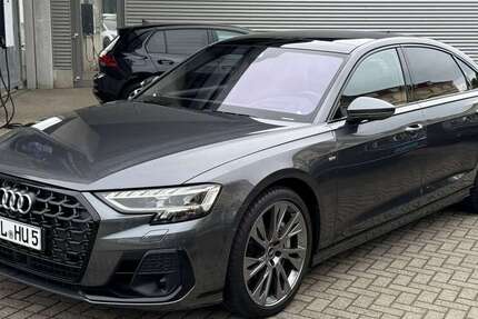 Audi A8 24.900 km 82.920 &euro; Halle 06110