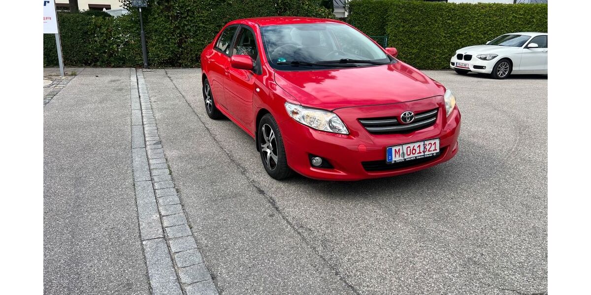 Toyota Corolla 235.000 km 2.200 &euro; Hohenbrunn 85521