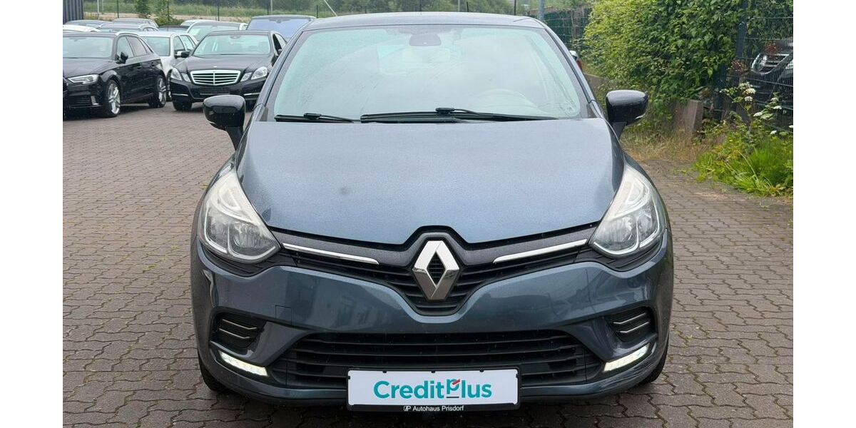 Renault Clio 112.000 km 7.950 &euro; Prisdorf bei Hamburg 25497