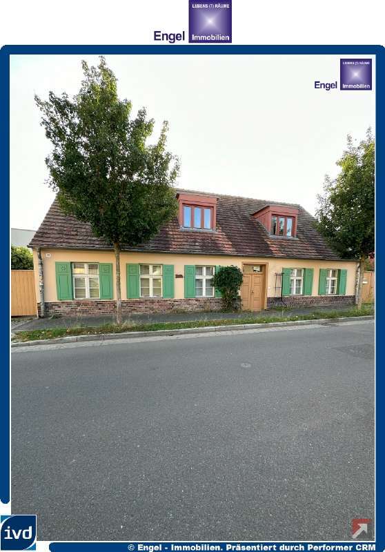 Haus zum Kaufen in Potsdam-Babelsberg 1.482.000 € 260 m²