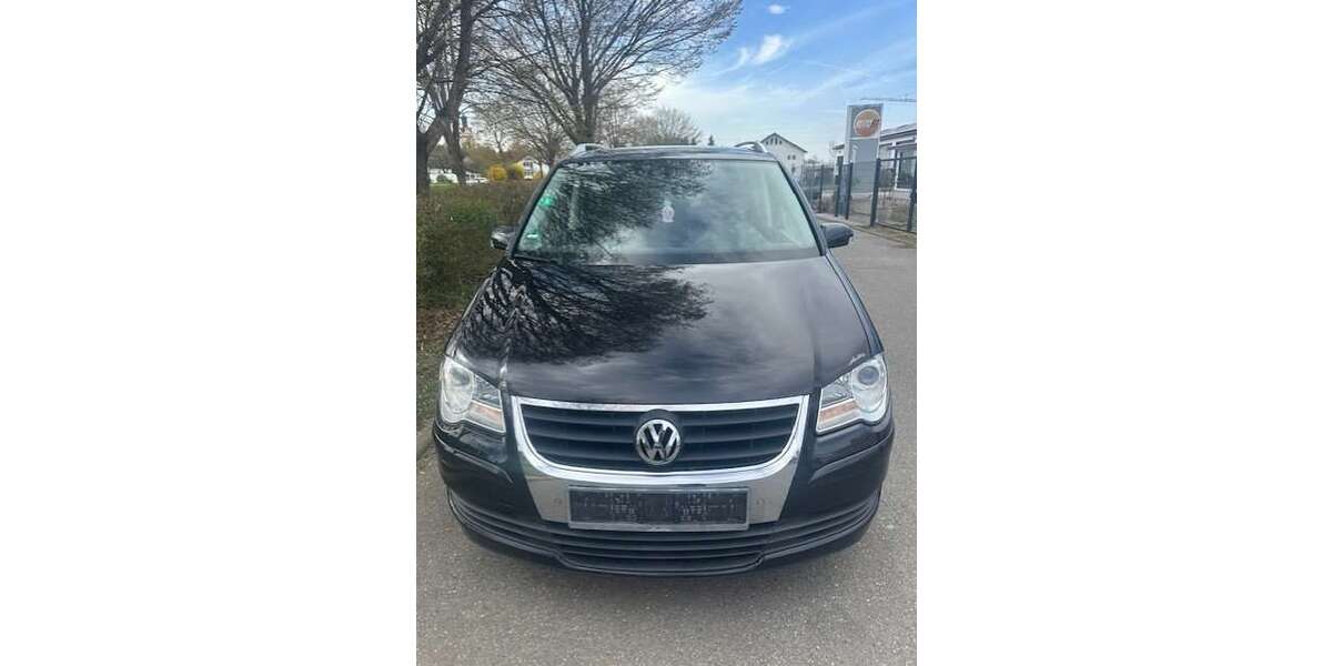 VW Touran 227.500 km 2.550 &euro; Oberstadion 89613