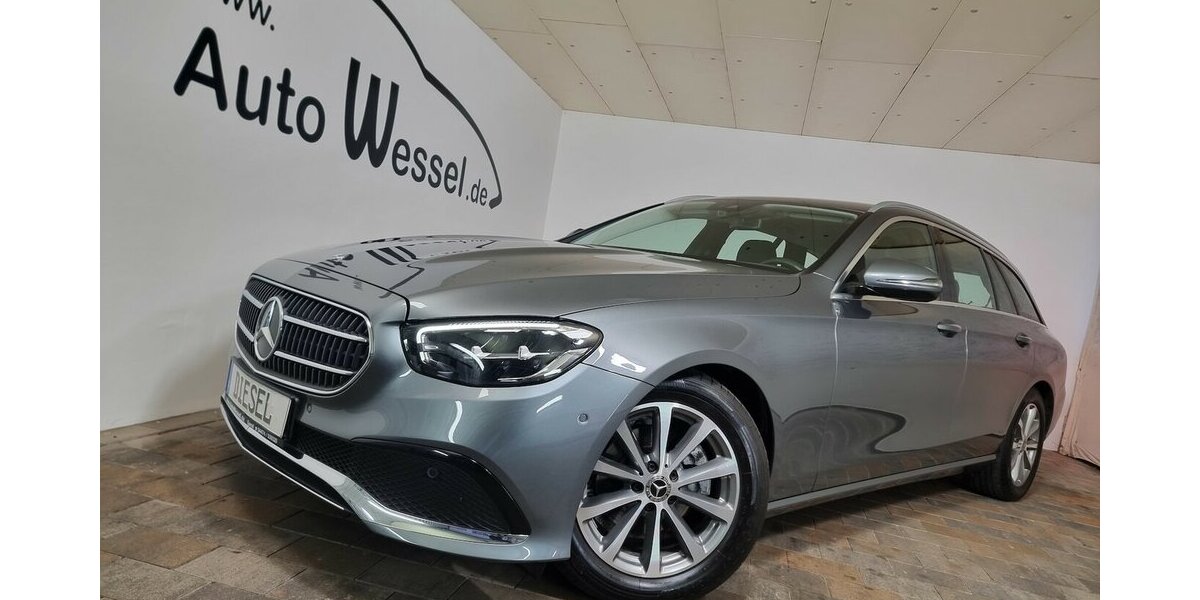 Mercedes-Benz E 200 dA LED AHK Navi Widescreen MBUX Leder 57.900 km 29.999 &euro; Garrel 49681