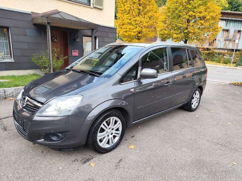 Opel Zafira 148.000 km 5.950 € Lichtenstein 72805