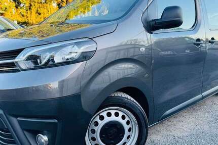 Toyota Proace 83.000 km 22.990 &euro; Nauheim 64569
