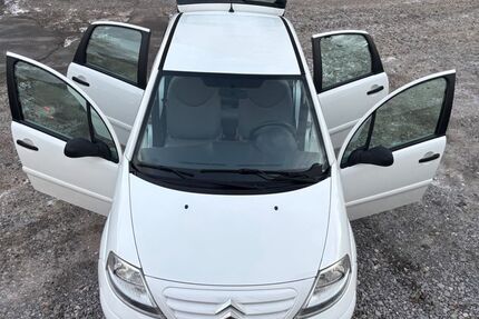 Citroen C3 145.176 km 2.990 &euro; Böblingen 71032