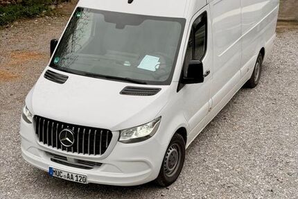 Mercedes-Benz Sprinter 275.000 km 17.900 &euro; München 81379