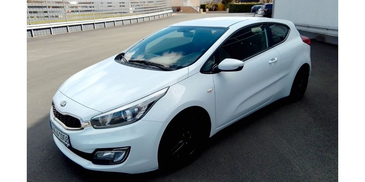 Kia ceed / Ceed 148.000 km 6.750 &euro; Wetzlar 35576