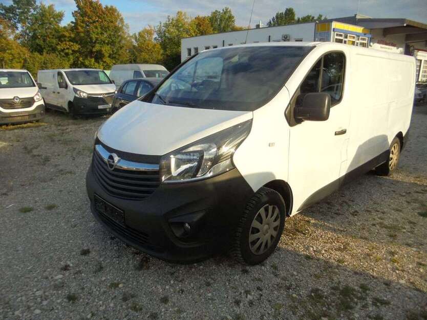 Opel Vivaro 244.000 km 7.990 € Gersthofen 86368