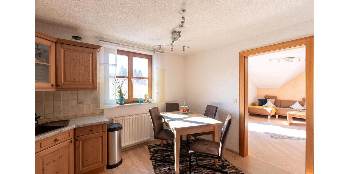 Mehrfamilienhaus, Wohnhaus Hutthurm - 12 Zimmer, 240 m&sup2;, 359.000&euro; | Angebot:26317026