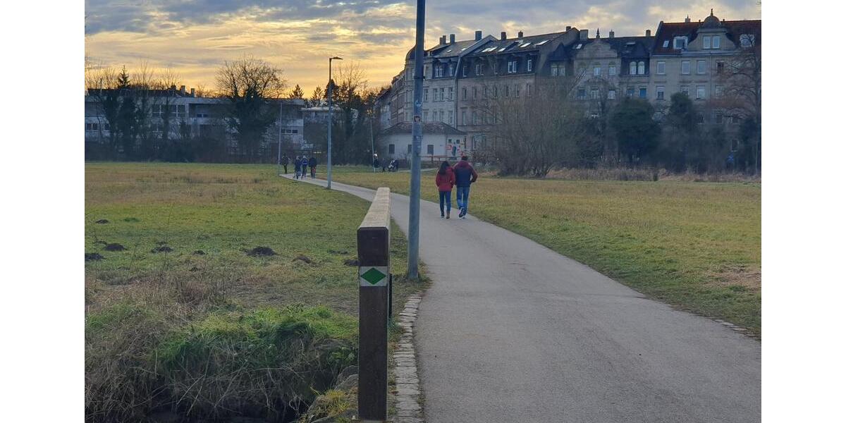 Wohnung 2-Zimmer Fürth zw. Stadhalle und Fürthermare ab 01.04.26 2 zimmer