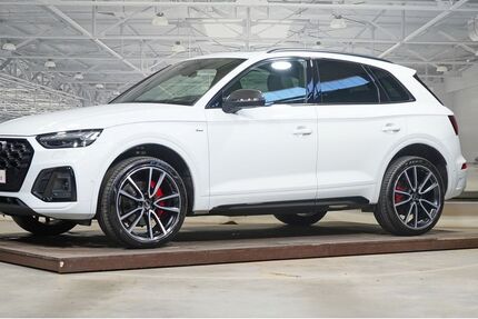 Audi Q5 17.300 km 52.980 € Michelstadt 64720
