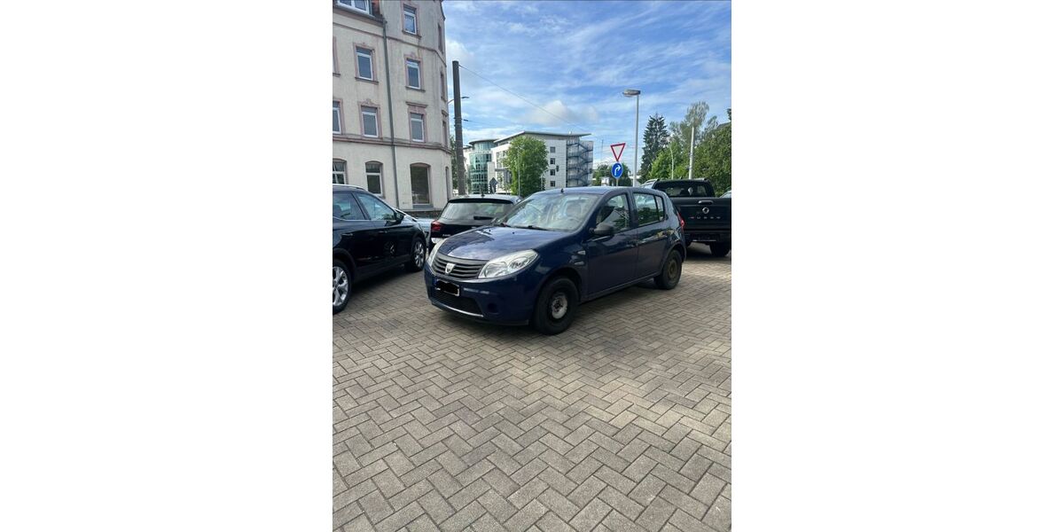 Dacia Sandero 202.000 km 750 &euro; Waldheim 04736