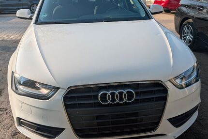 Audi A4 95.000 km 11.900 &euro; Bielefeld 33607