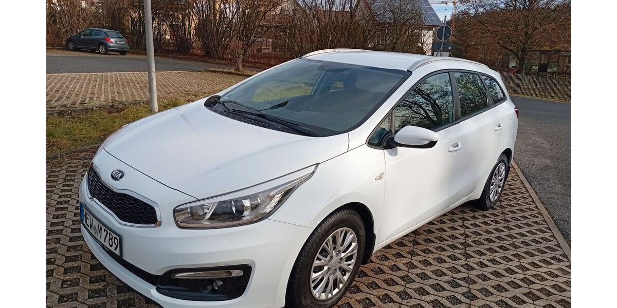 Kia ceed / Ceed 139.000 km 7.000 &euro; Neustadt a. d. Waldnaab 92660