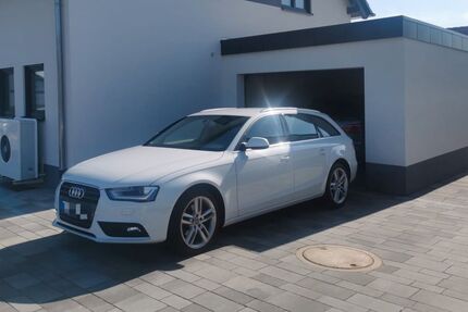Audi A4 144.500 km 12.900 &euro; Otterbach 67731