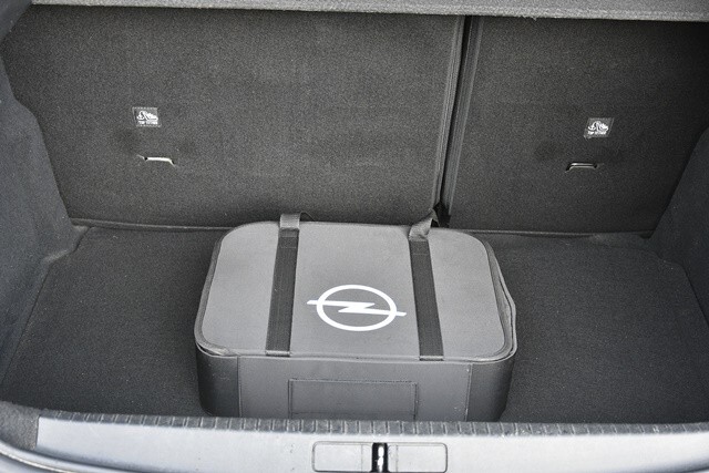 Opel Corsa E 64.000 km 14.000 &euro; Wilnsdorf 57234