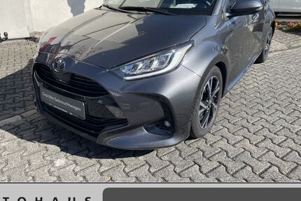 Toyota Yaris 4.554 km 25.555 € Kreuztal 57223