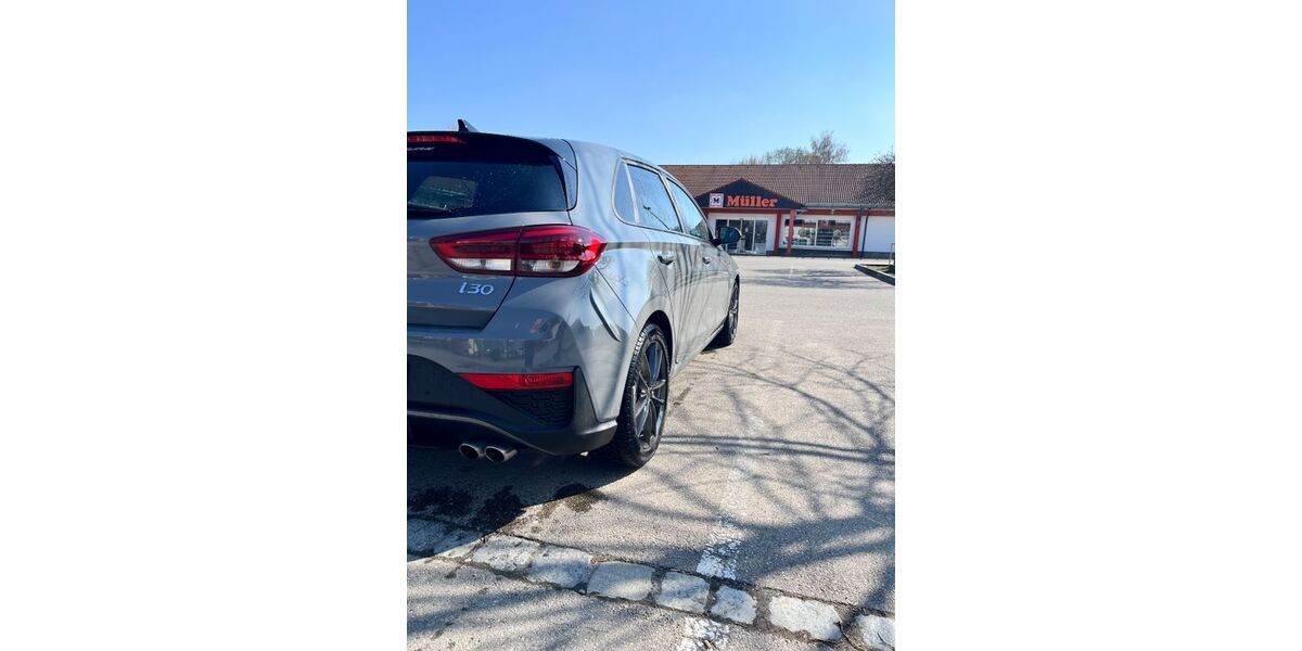 Hyundai i30 43.380 km 22.999 &euro; Breitenthal 86488