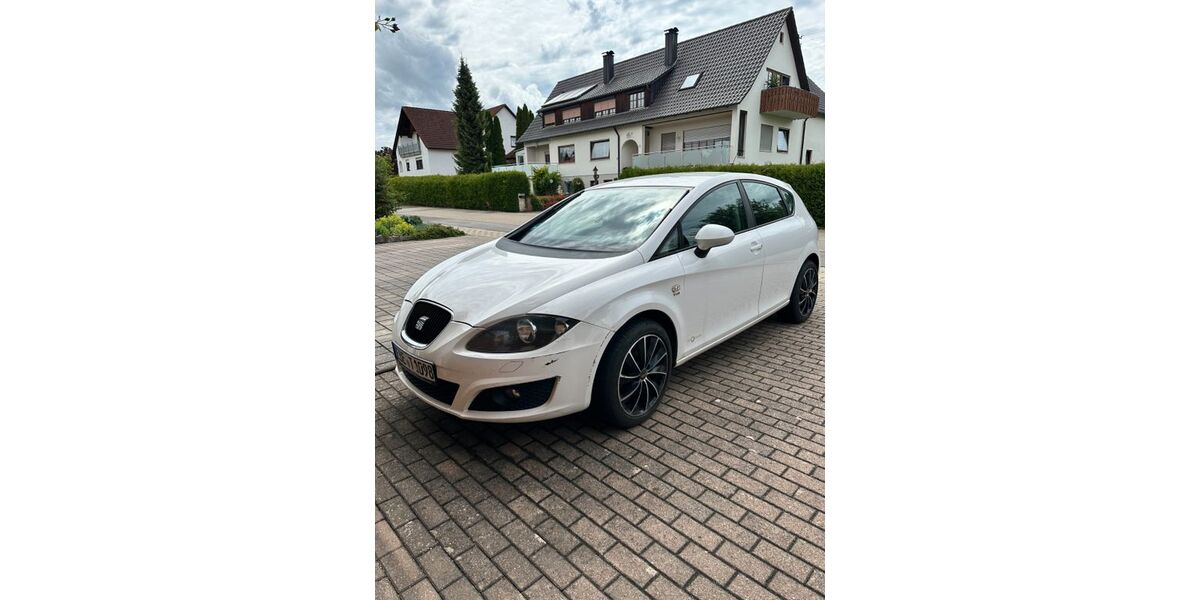 Seat Leon 162.000 km 4.250 &euro; Treuchtlingen 91757