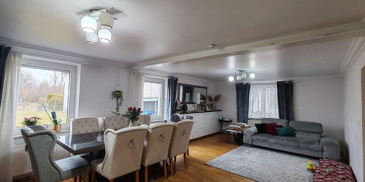 Einfamilienhaus Burgkirchen an der Alz Gendorf - 8 Zimmer, 170 m&sup2;, 498.000&euro; | Angebot:25665521