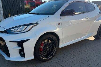 Toyota Yaris 10.090 km 35.000 &euro; Olfen 59399