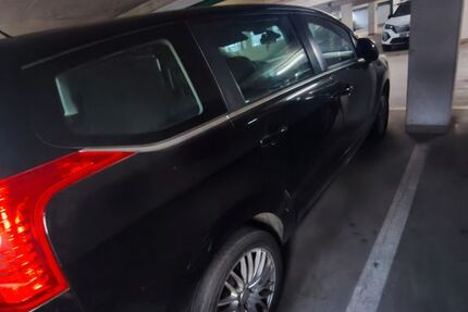 Peugeot 5008 210.000 km 3.000 &euro; Rüsselsheim 65428