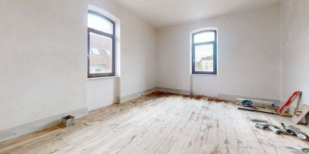 Alter Bahnhof mit Blick auf die Haardt Gegenüber Kurpfalz Carré & Ärztehaus Sanierungspotential - Gewerbeobjekt Neustadt an der Weinstraße Duttweiler | Angebot:23225759