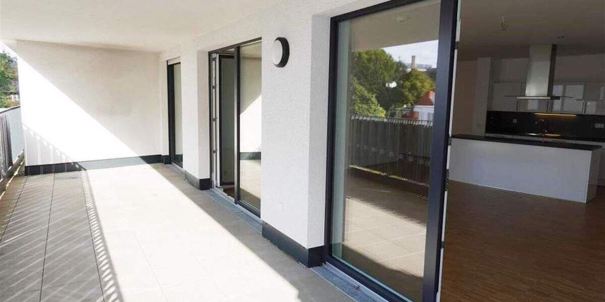 Etagenwohnung Mönchengladbach Stadtmitte - 4 Zimmer, 129 m&sup2;, 1.613&euro; | Angebot:24623557