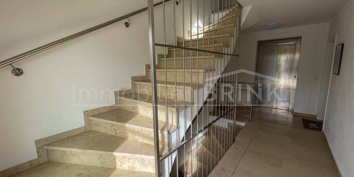 Etagenwohnung Markt Erlbach - 2 Zimmer, 86 m&sup2;, 750&euro; | Angebot:26257286