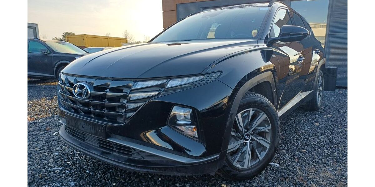 Hyundai TUCSON 142.385 km 17.399 &euro; Mittenwalde 15749