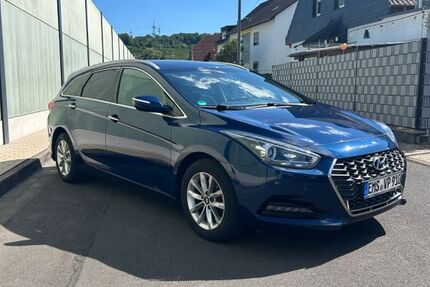 Hyundai i40 110.600 km 10.500 &euro; Mülheim kärlich 56218