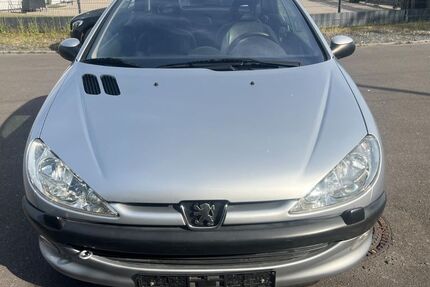 Peugeot 206 165.000 km 1.750 &euro; Köln/Poll 51105