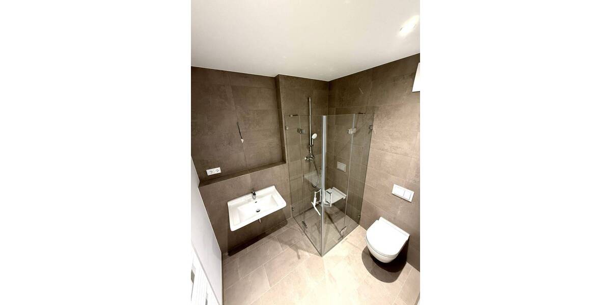 Etagenwohnung Hannover Vahrenwald - 3 Zimmer, 113 m&sup2;, 1.872&euro; | Angebot:26851415