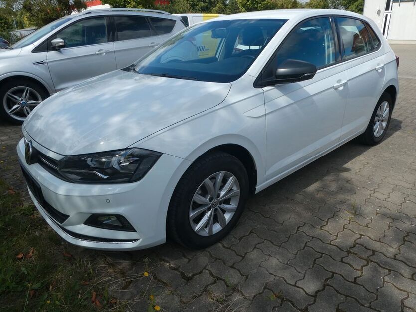 VW Polo 125.900 km 11.990 € Blankenburg 38889