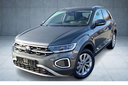 VW T-Roc 4.119 km 27.905 &euro; Alsfeld 36304