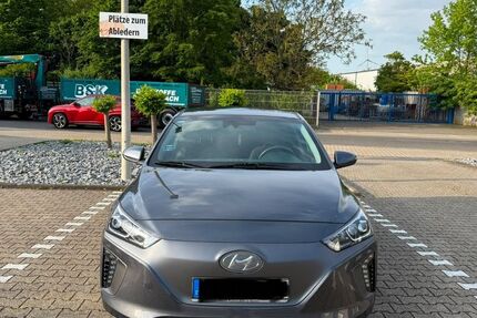 Hyundai IONIQ 120.000 km 12.500 &euro; Wiehl 51674